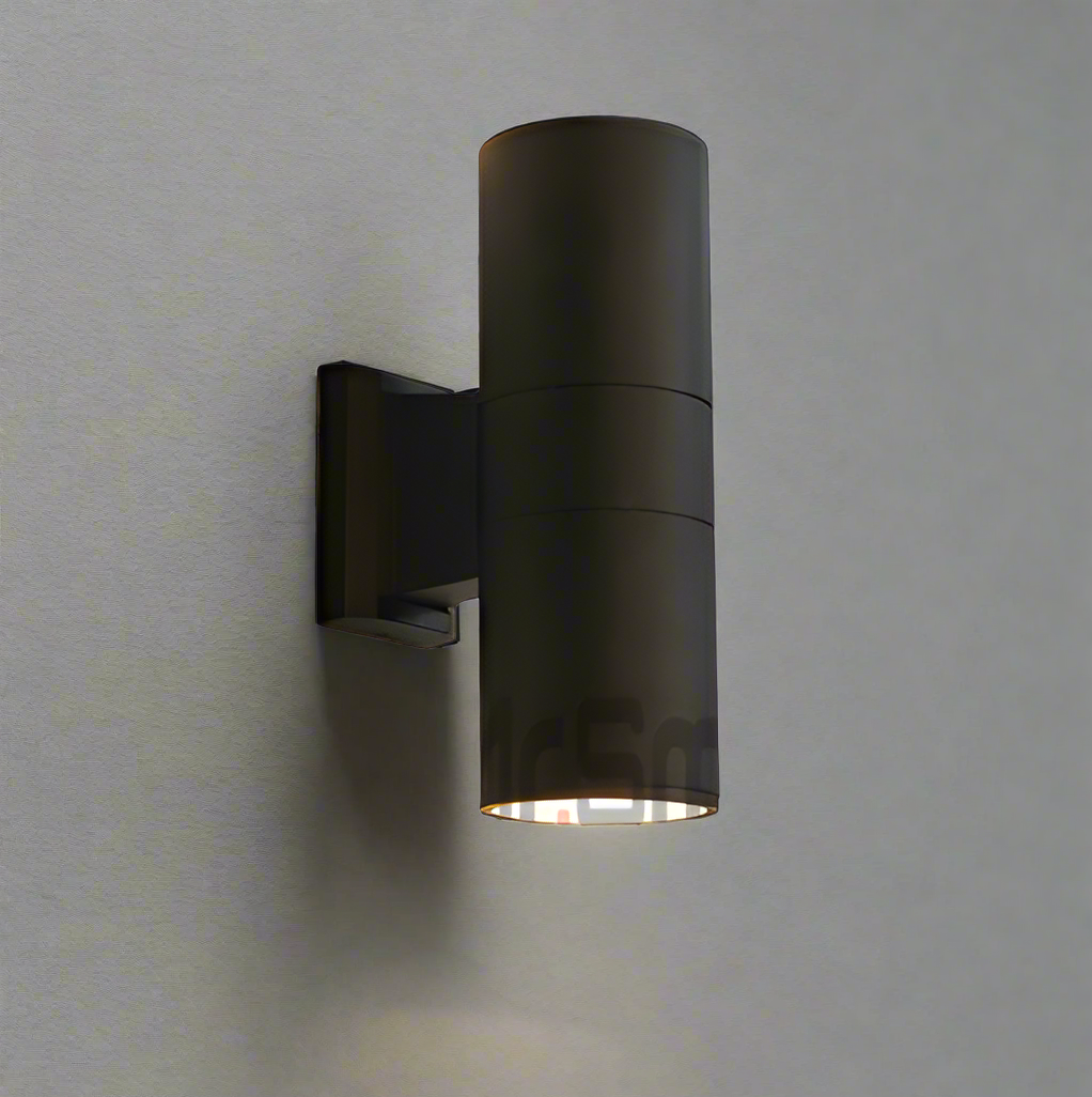 Outdoor Wall Lamp - black