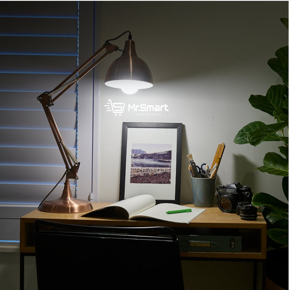 9W B22 LED Cool White Bulb.