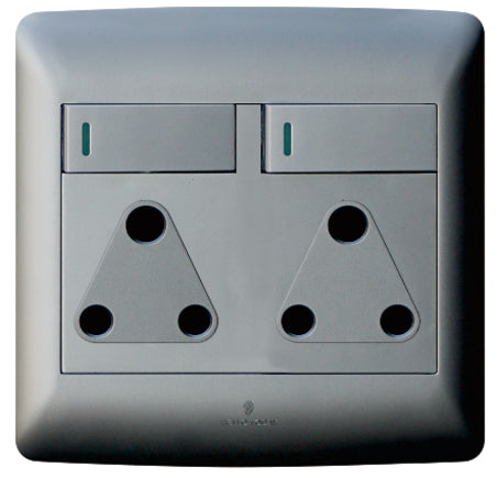 4×4 Double Socket - Silver.