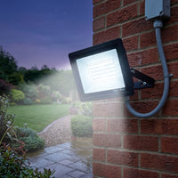 50W_LED_Slim_Flood_Light_180361_Waterproof_Outdoor_LED_Flood_Light-2_Years_Warranty-COURTYARD
