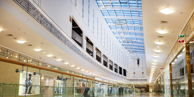 Retail & Shopping Malls