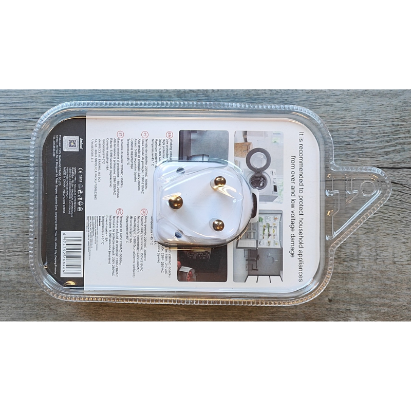 16Amp AC Under/Over Voltage Protector Plug. Mr.Smart SA's Best Online Shopping Store.