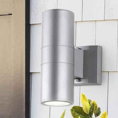 Outdoor Wall Lamp - Silver