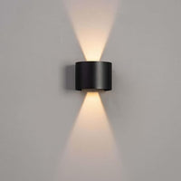 Indoor/Outdoor 1 LED wall lamp.