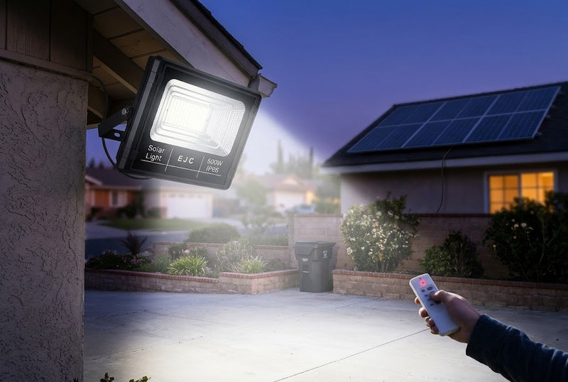 500W Solar LED Floodlight IP66-6500K (12 Months Warranty).